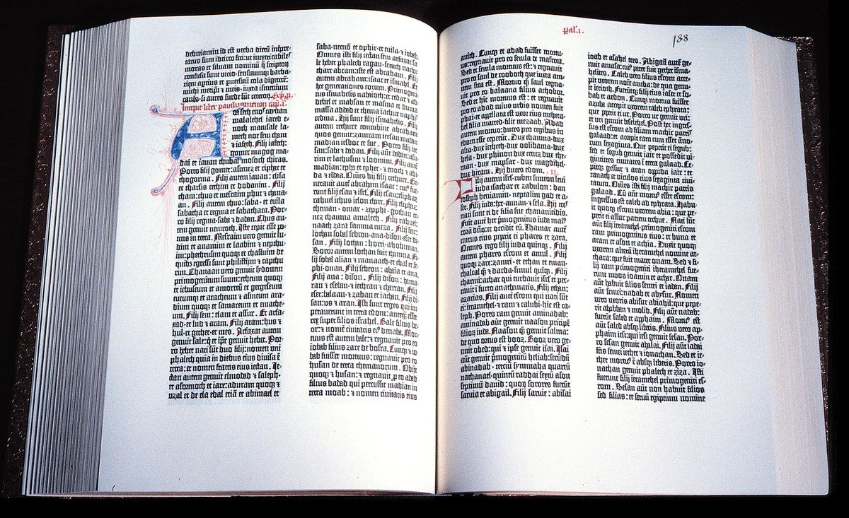 A 42 soros mainzi Gutenberg-Biblia (1455)